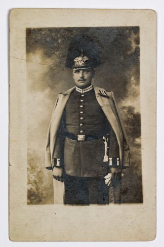 Fotografia: powstaniec wielkopolski Jan Drożdżyński (22.05.1892-26.01.1919) podczas służby w armii n